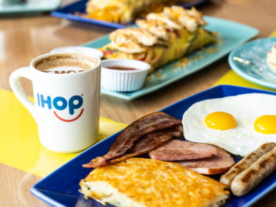 Ihop staff and building